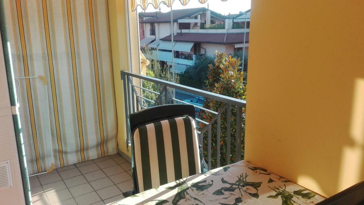 Appartamento Alle Magnolie Sirmione Luaran gambar